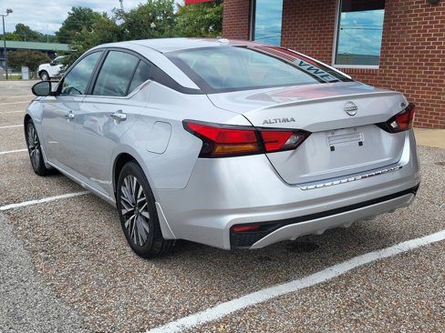 Used 2023 Nissan Altima 2.5 SV image 13