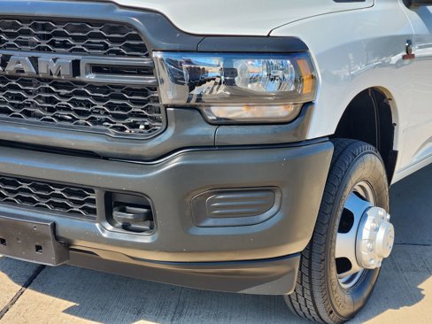 Used 2024 RAM 3500 Tradesman image 10
