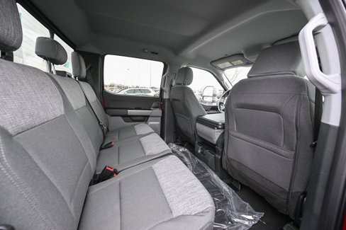 New 2025 Ford F250 XLT w/ Black Appearance Package image 21