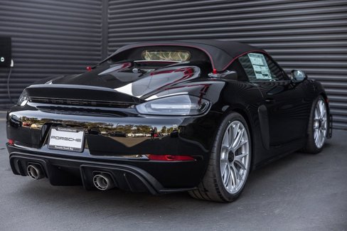 Certified 2025 Porsche 718 Boxster Spyder RS image 9