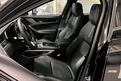 New 2026 Jaguar F-PACE R-Dynamic S image 8