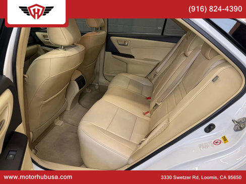Used 2016 Toyota Camry XLE image 39