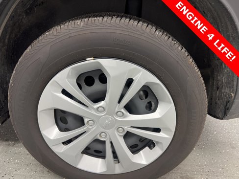 Used 2024 Chevrolet Trax LS image 25