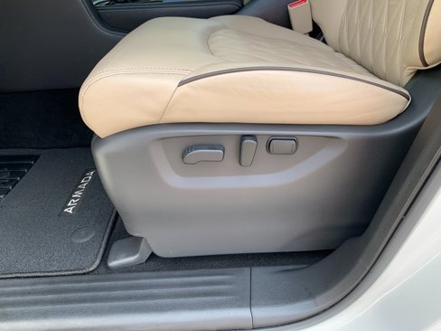 Used 2024 Nissan Armada Platinum w/ Captain's Chairs Package image 25