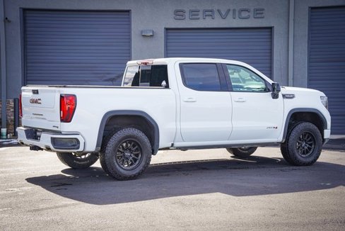 Used 2023 GMC Sierra 1500 AT4 w/ Technology Package image 7
