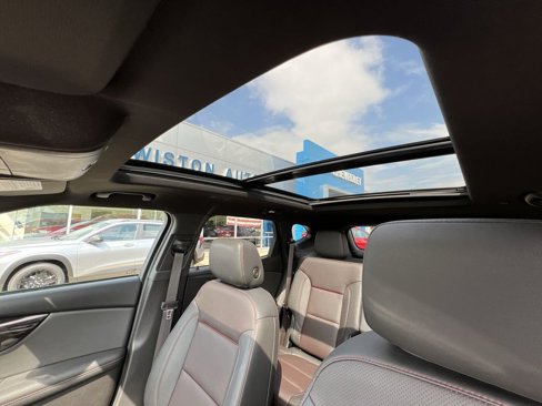Certified 2024 Chevrolet Blazer RS w/ Enhanced Convenience Package image 19