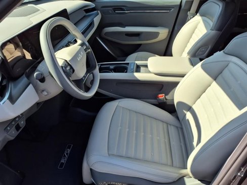 New 2026 Kia EV9 Land image 10