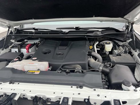 Used 2022 Toyota Tundra SR5 image 10