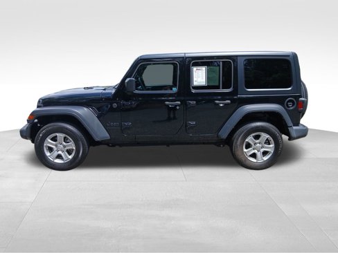 Used 2023 Jeep Wrangler Sport S image 2