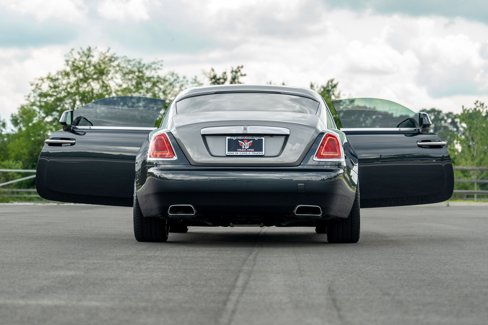 Used 2016 Rolls-Royce Wraith image 15