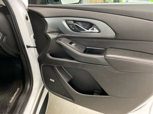 Used 2018 Chevrolet Traverse Premier w/ LPO, 'HIT The Road' Package image 27