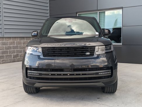 New 2025 Land Rover Range Rover Autobiography image 2