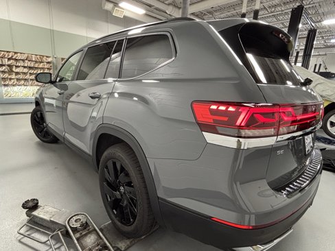 New 2026 Volkswagen Atlas SE image 9