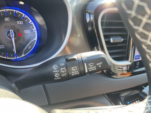 New 2026 Chrysler Voyager LX image 22