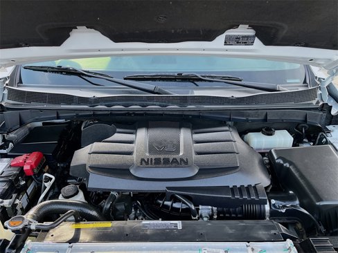 Used 2024 Nissan Titan Platinum Reserve image 30
