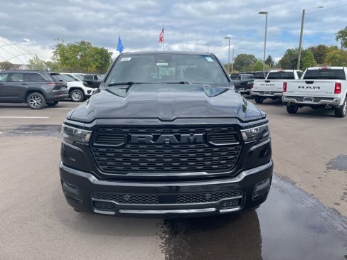 New 2026 RAM 1500 4x4 Crew Cab image 10