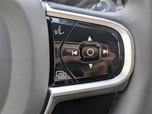 New 2026 Volvo XC60 B5 Ultra w/ Climate Package image 29
