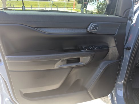 Used 2024 Ford Ranger Raptor image 11