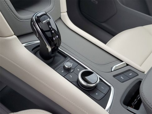 New 2025 Cadillac XT6 Premium Luxury image 16
