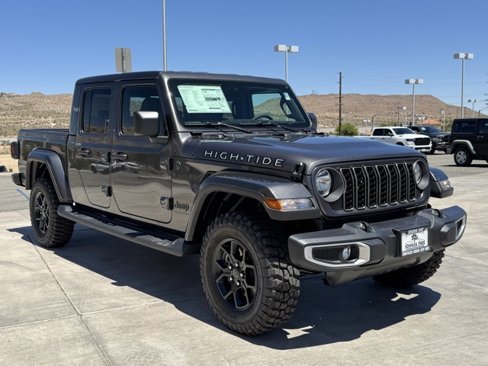New 2025 Jeep Gladiator Sport image 2