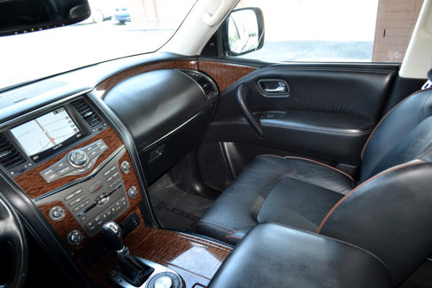 Used 2020 Nissan Armada SL w/ Premium Package image 19