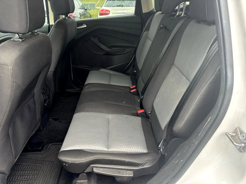 Used 2017 Ford Escape SE w/ Equipment Group 201A image 11