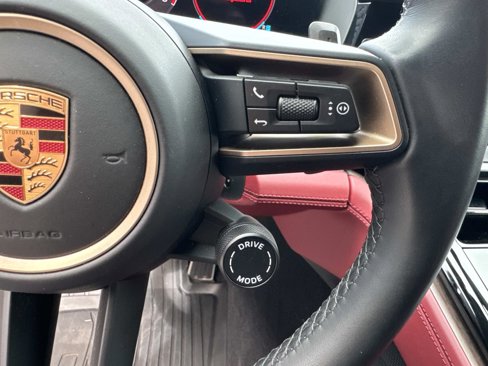 Certified 2024 Porsche Panamera image 31