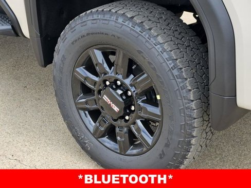 New 2026 GMC Sierra 2500 AT4 w/ AT4 Premium Plus Package image 8