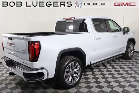 New 2026 GMC Sierra 1500 Denali w/ Denali Reserve Package image 9