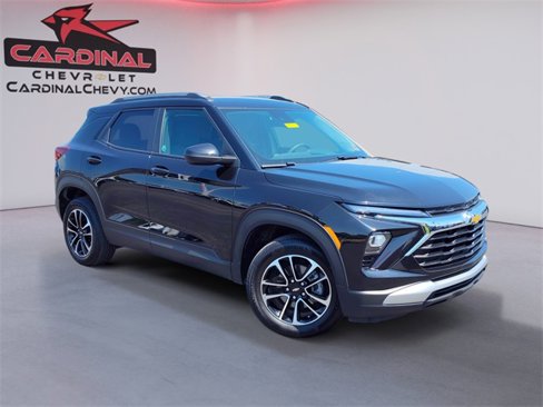 Used 2025 Chevrolet TrailBlazer LT image 1