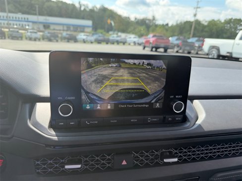 Used 2024 Honda Accord EX image 18