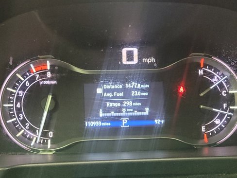 Used 2017 Honda Pilot Touring image 23