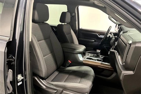 Used 2023 GMC Sierra 1500 Elevation w/ Preferred Package image 31