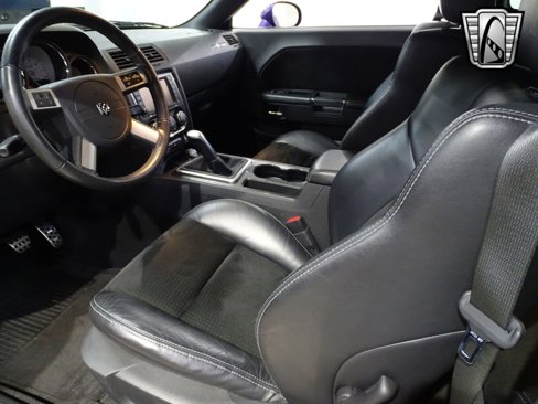 Used 2010 Dodge Challenger SRT8 w/ SRT Option Group II image 21