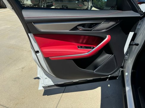 New 2025 Jaguar F-PACE R-Dynamic S image 11