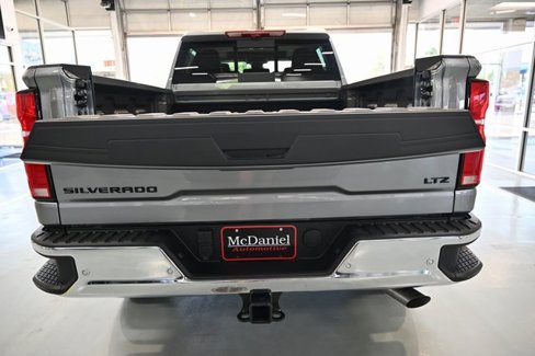 New 2025 Chevrolet Silverado 2500 LTZ w/ LTZ Premium Package image 7