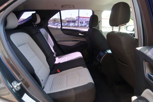 Used 2020 Chevrolet Equinox LS image 8