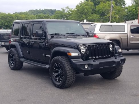 Used 2020 Jeep Wrangler Unlimited Sport S image 2