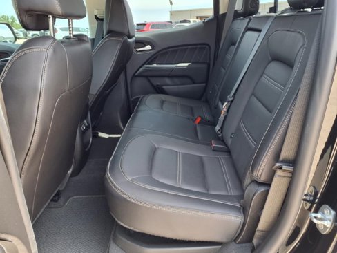 Used 2021 GMC Canyon Denali image 9
