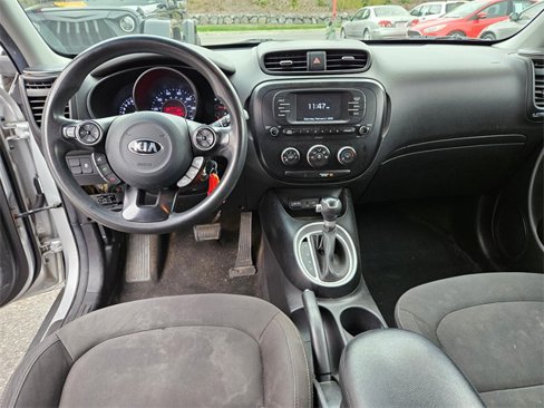 Used 2018 Kia Soul image 12