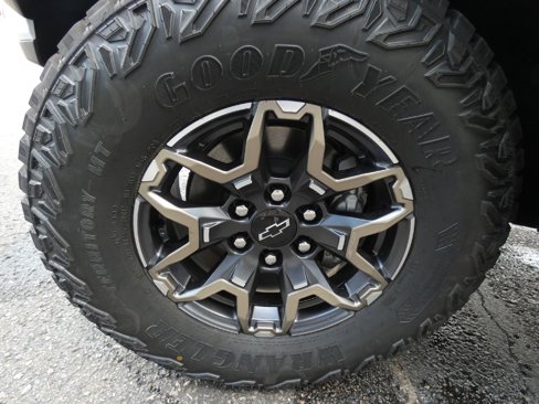 New 2026 Chevrolet Colorado ZR2 w/ Technology Package image 8
