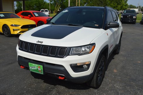 Used 2020 Jeep Compass Trailhawk image 2