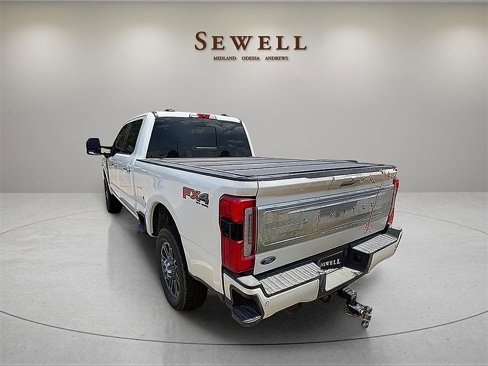 Used 2024 Ford F250 Limited w/ FX4 Off-Road Package image 4