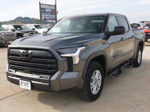 Used 2024 Toyota Tundra SR5 w/ SR5 Premium Package image 2