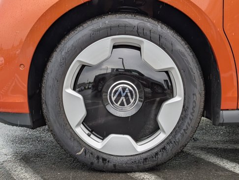 New 2025 Volkswagen ID. Buzz Pro S Plus image 42