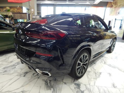 Used 2025 BMW X6 xDrive40i image 5