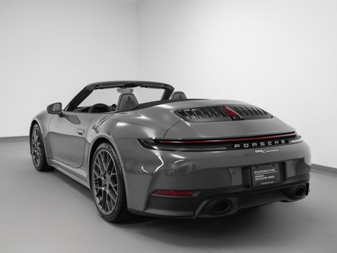 Certified 2025 Porsche 911 Carrera image 3