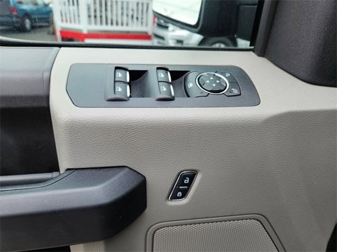 Used 2016 Ford F150 XL w/ Equipment Group 101A Mid image 17