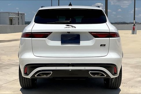 New 2026 Jaguar F-PACE R-Dynamic S image 4