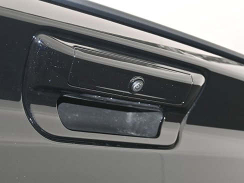 Used 2025 RAM 1500 Laramie w/ Night Edition image 36